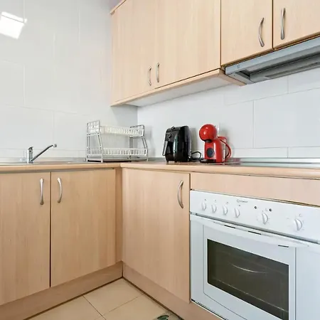 Apartment Cap